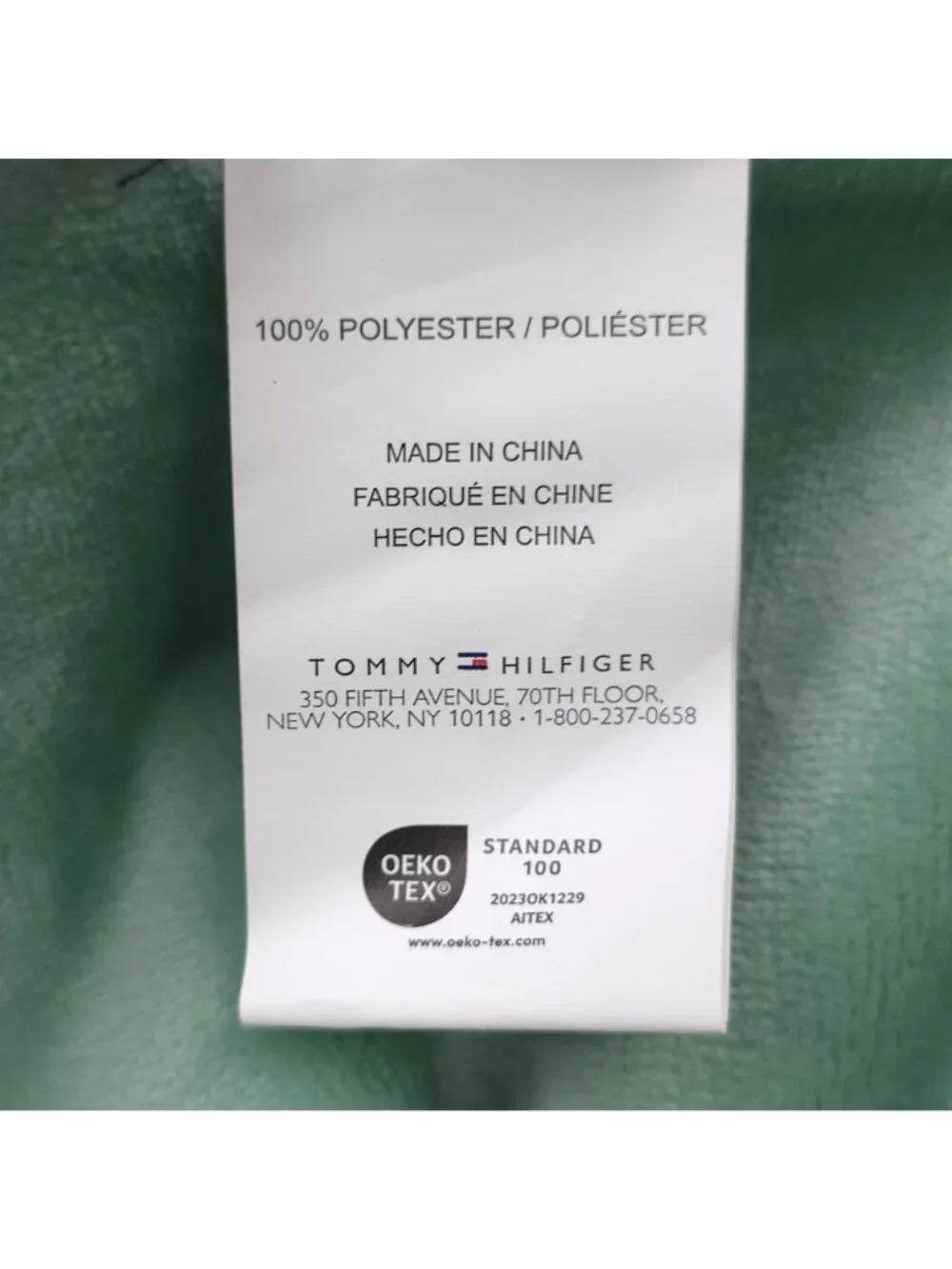 Tommy Hilfiger Reversible Lush Throw Blanket Plush 50x70 Green & Modern Check